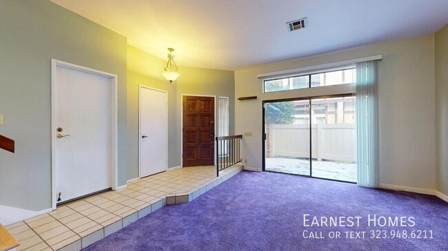 Foto del edificio - 22525 Sherman Way