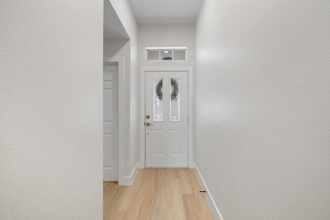 Building Photo - 1006 Cottonbowl Dr