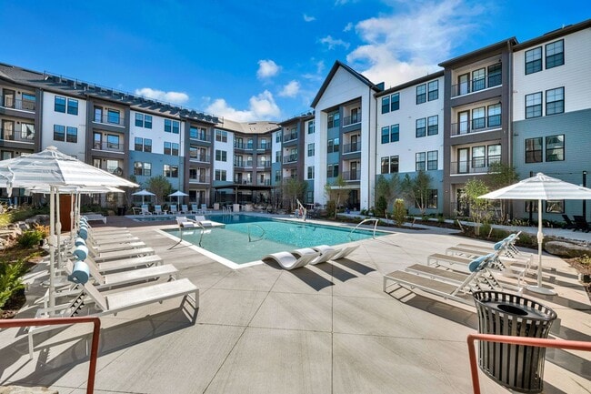 Building Photo - District 757 Apartments