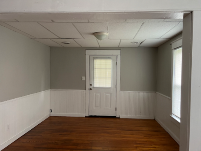 Building Photo - 1116 Virginia Ave