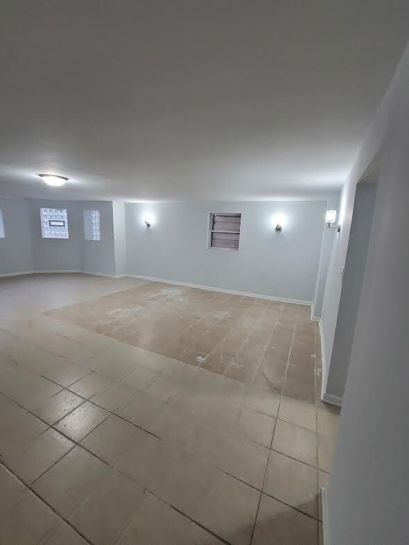 Foto del edificio - 7726 S Kingston Ave