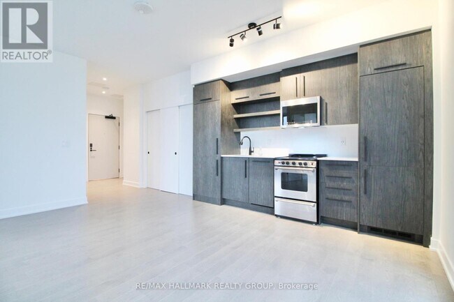 Photo du bâtiment - 560-1560 Rideau St