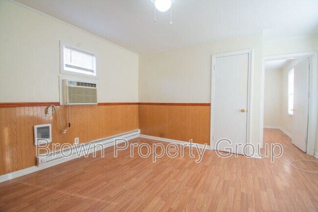 Foto del edificio - 401 Eva Cir