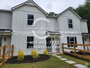 Building Photo - 229 Evergreen Trail SE