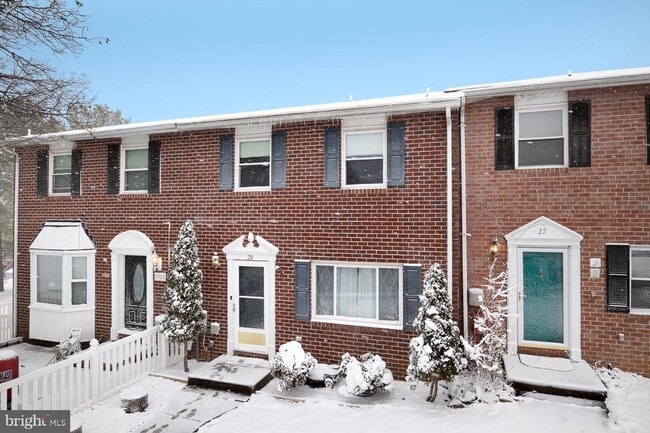 Foto del edificio - 29 Stone Falls Ct