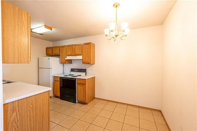 Foto del edificio - 131 Briarmeadow St