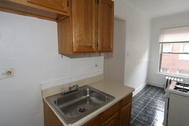 Building Photo - 3267 W Wrightwood Ave