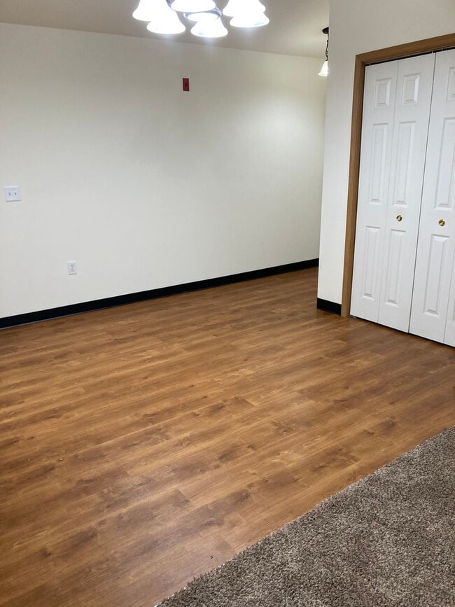 Interior Photo - Wind Meadows