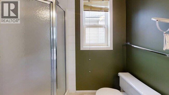 Building Photo - 11324-1192A 92a St