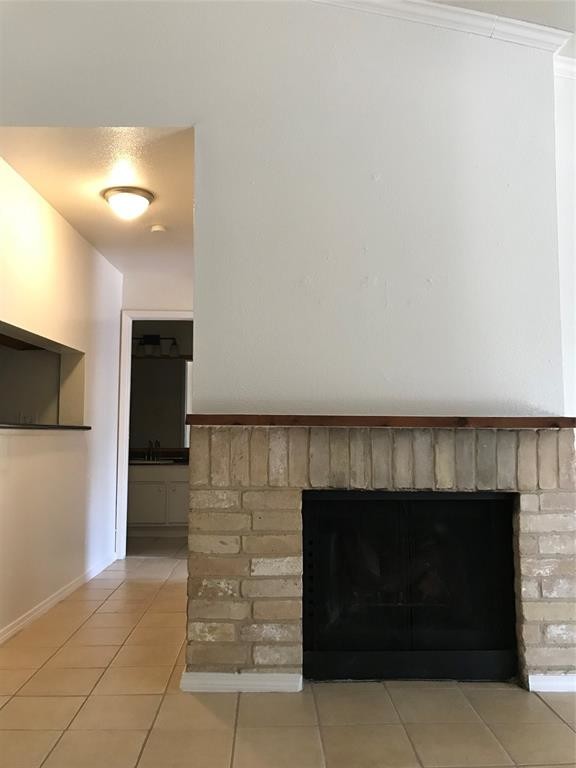 Foto del edificio - 718 Memorial Mews St