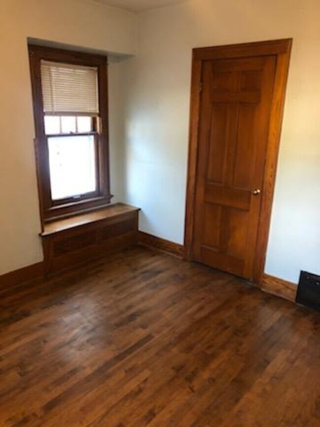 Foto del edificio - 83rd Street Duplex