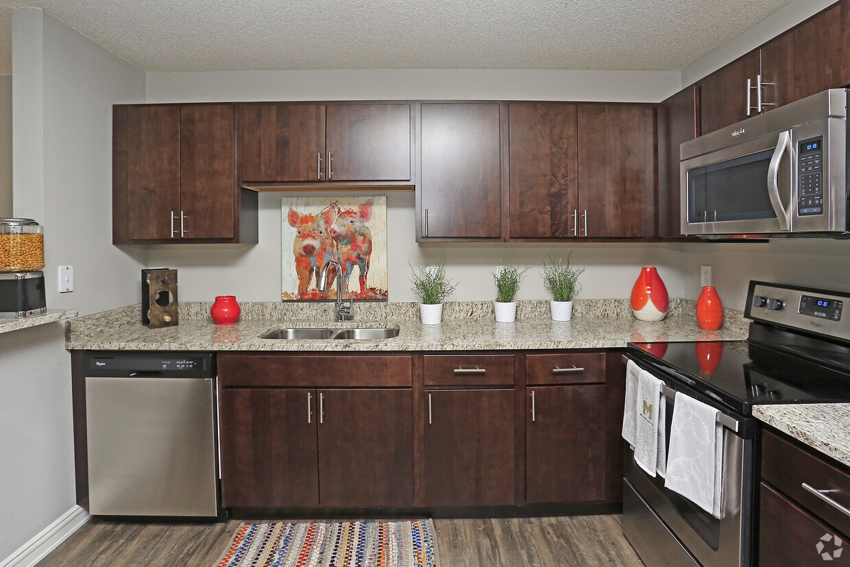 Valley Creek Apartments Woodbury, MN