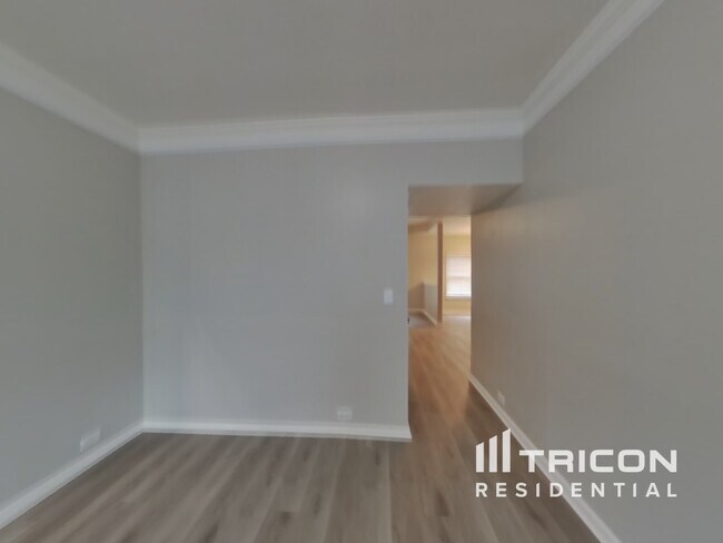 Foto del edificio - 821 Monroe Ct