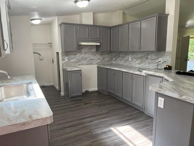 Foto principal - 15900 Westgate Rd