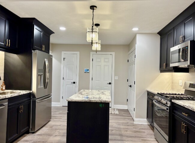 Foto del edificio - 1149 Old Farm Rd