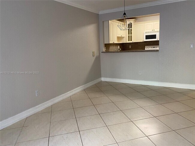Building Photo - 9301 SW 92nd Ave