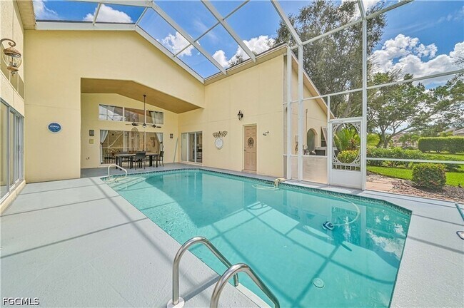 Foto del edificio - 14980 Lake Olive Dr