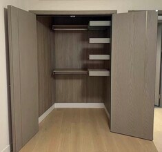 Building Photo - 6 Garfield Pl