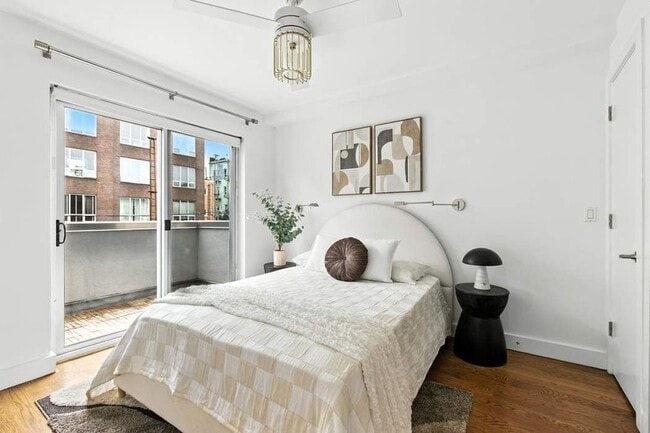 Foto del edificio - 152 Withers St