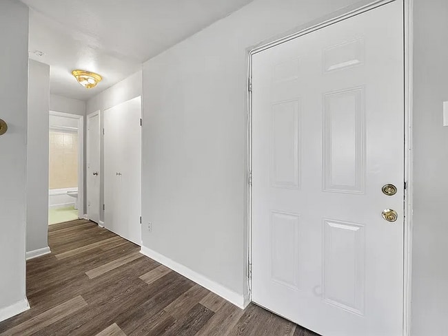 Foto del edificio - 1774 W Godfrey Ave