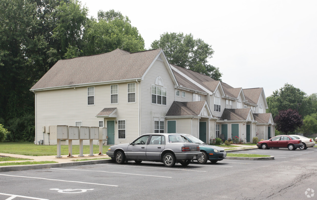 Foto principal - Elk Chase Apartments