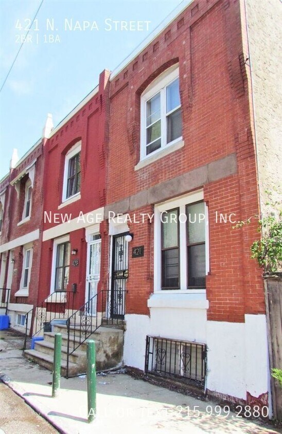 Foto principal - 421 N Napa St