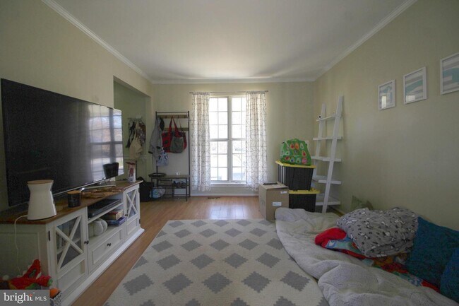 Building Photo - 2922 Madeira Ct