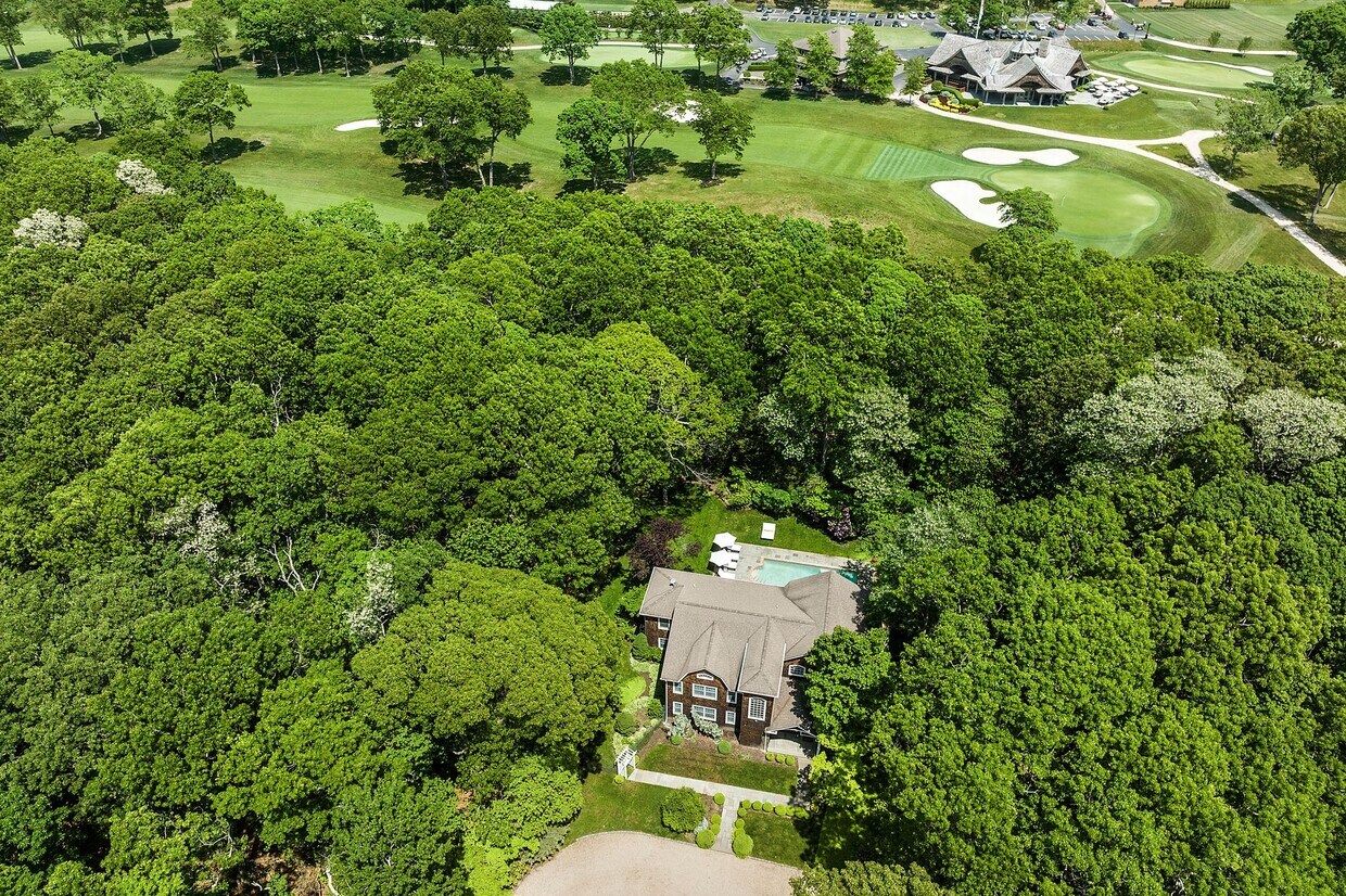 Foto principal - 2795 Deerfield Rd