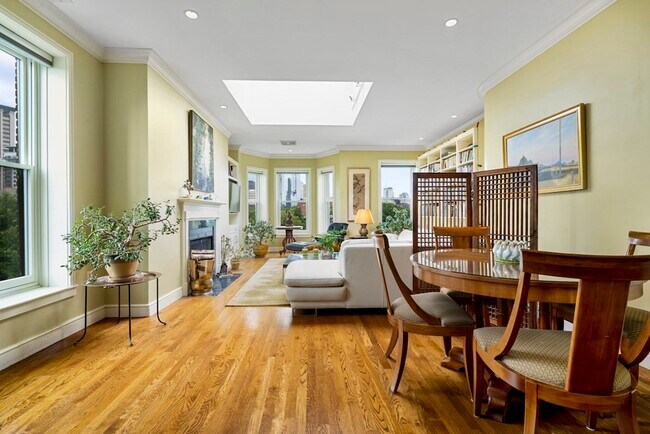 Foto del edificio - 76 W Rutland Sq