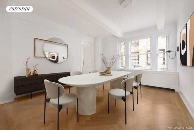 Foto del edificio - 40 E 66th St