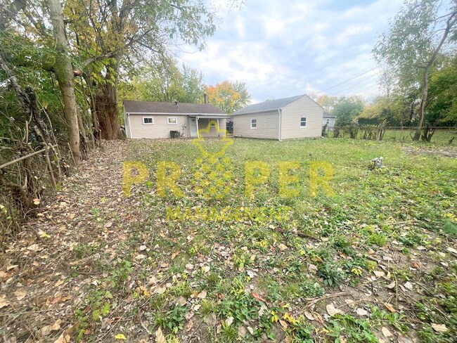 Building Photo - 3 bedrooms 1 bathrooms house for rent
