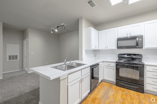 2HAB, 2BA - 1052ft² - RETREAT AT NORTH BLUFF