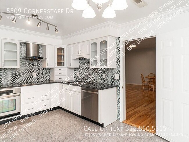 Foto del edificio - 5509 Cornerstaff Dr