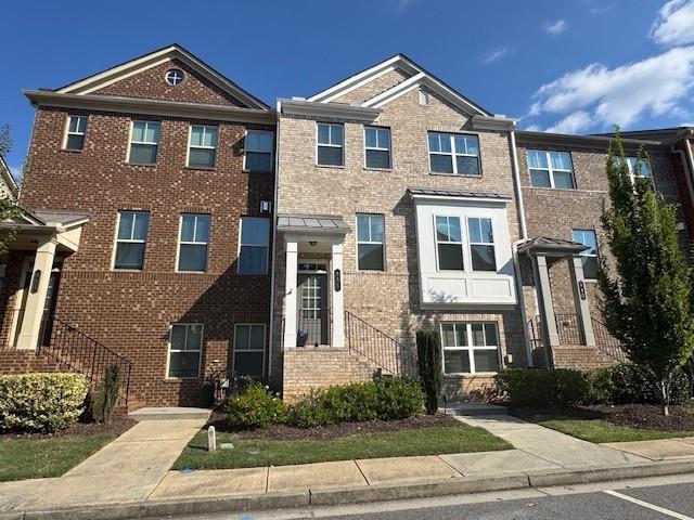 Building Photo - 651 Sunset Park Dr
