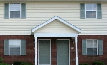 Building Photo - Woodland Terrace