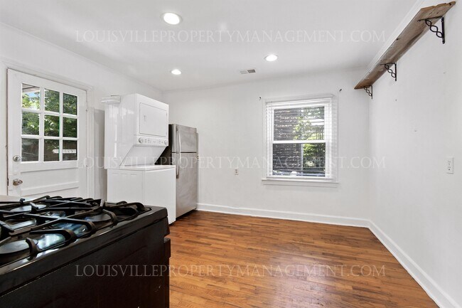 Foto del edificio - 3016 Cleveland Blvd