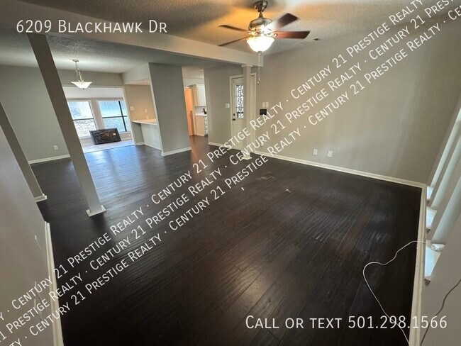 Building Photo - 6209 Blackhawk Dr