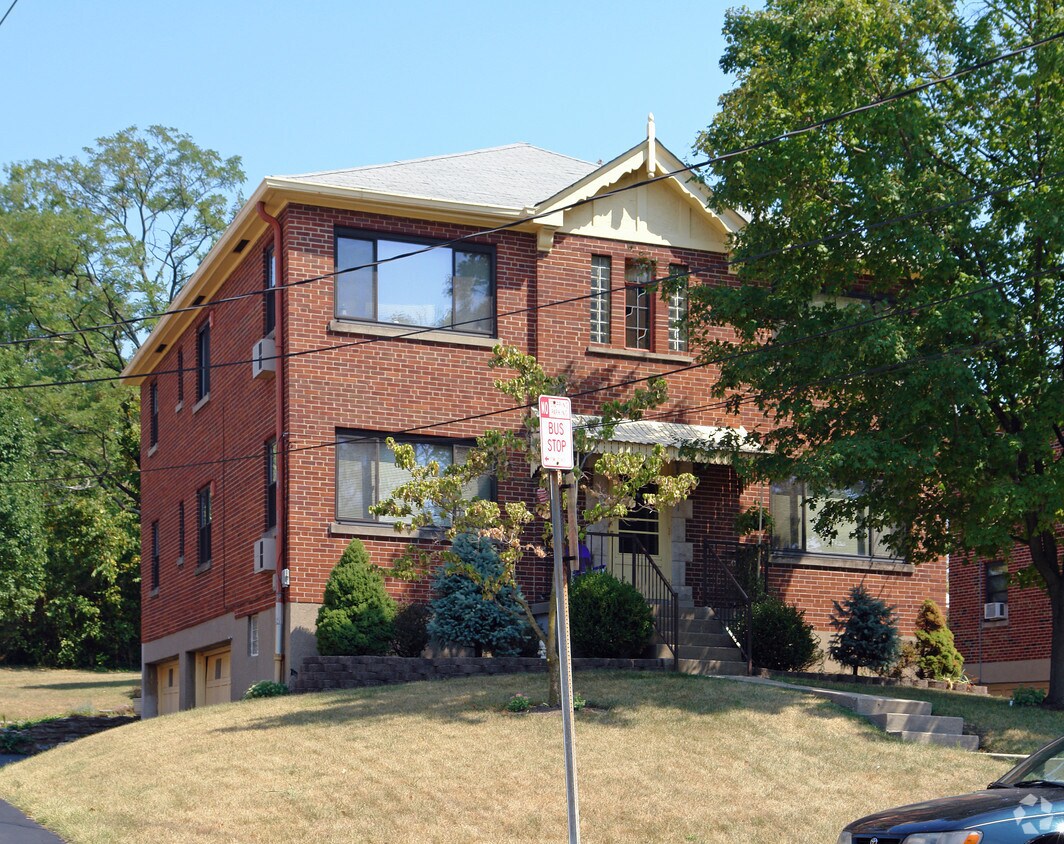 2468 Boudinot Ave, Cincinnati, OH 45238 Apartments in Cincinnati, OH