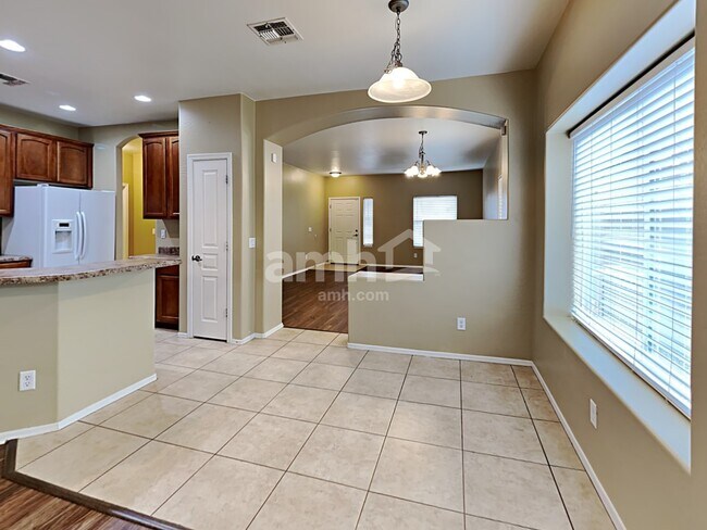 Foto del edificio - 11709 W Jefferson St