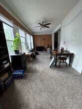 Building Photo - 139 9th St S