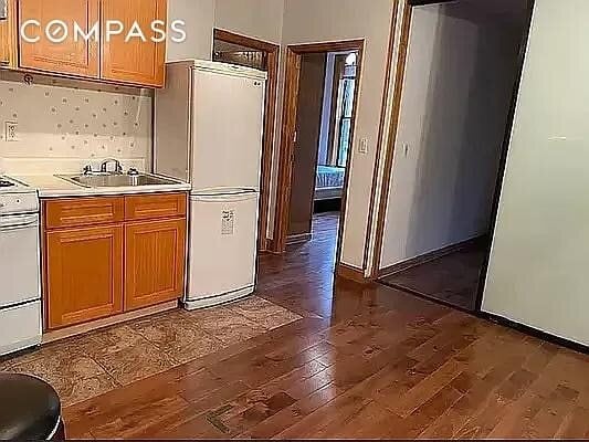 Photo - 1278 1st Ave House