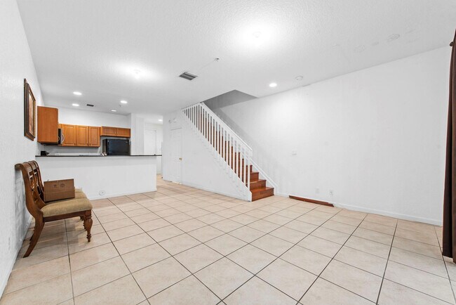 Foto del edificio - 1425 NW 36th Way