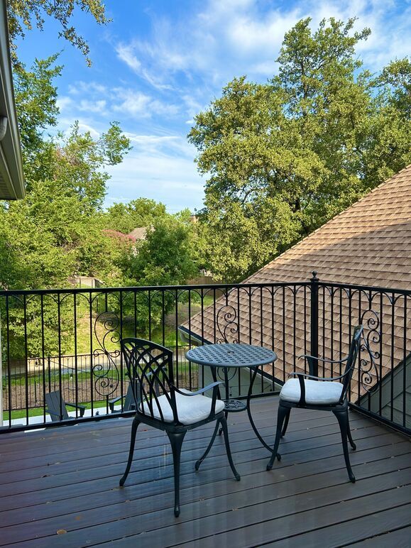 creek view - 6524 Pheasant Run Rd