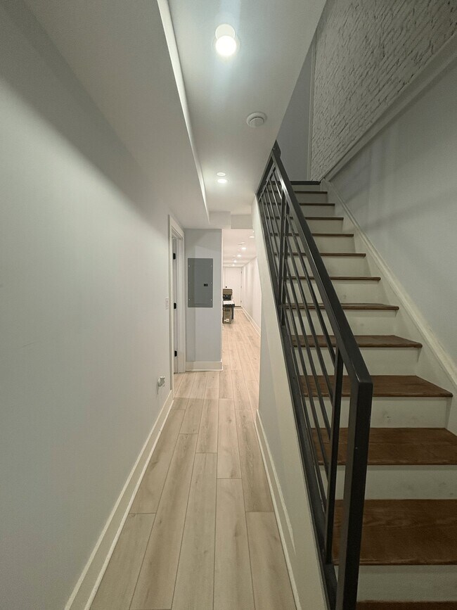 Foto del edificio - 3439 Lancaster Ave