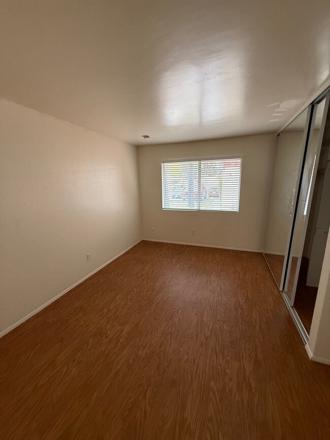 Building Photo - 4857 College Ave