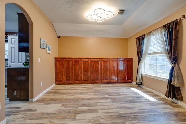 Building Photo - 21614 Trilby Way