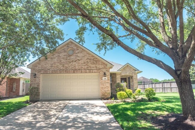 Building Photo - 1316 Varese Dr