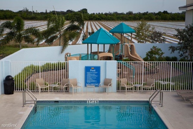 Foto del edificio - 25881 SW 143rd Ct