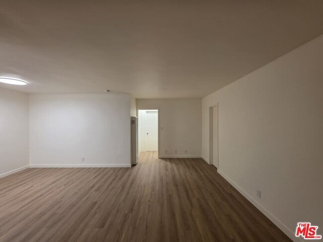 Foto del edificio - 827 9th St