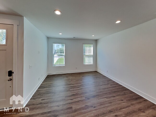 Foto del edificio - 3913 Ironwood St